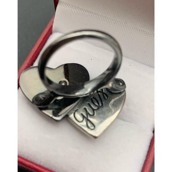 Guess Two Hearts Pave Crystal Rhinestone Ring Silver Tone Gunmetal 5.75 Signed - Picture 2 of 4
